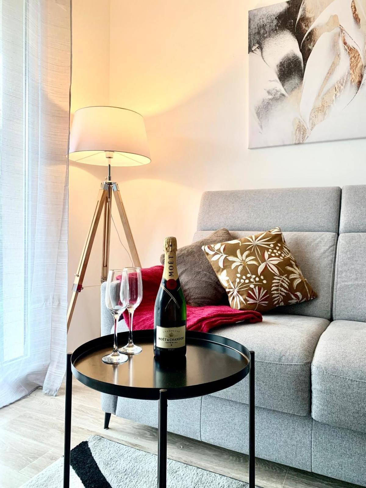 Appartement Cosy Disneyland 몽테브랭 외부 사진